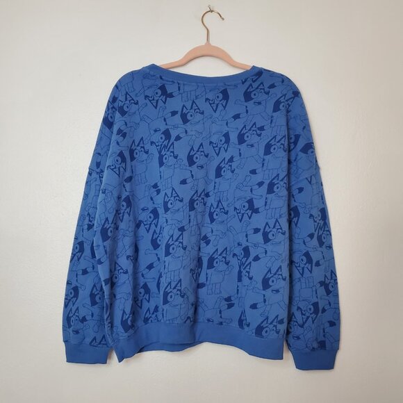 Bluey Embroidered Blue Graphic Sweatshirt NWT Size 2XL XXL - Picture 4 of 5